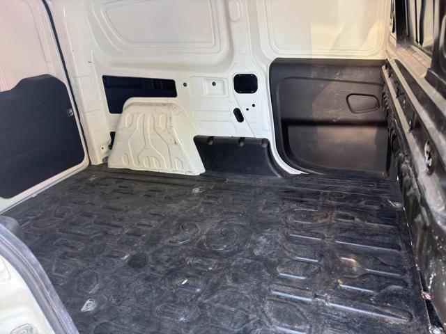 FIAT Doblo usata, con USB