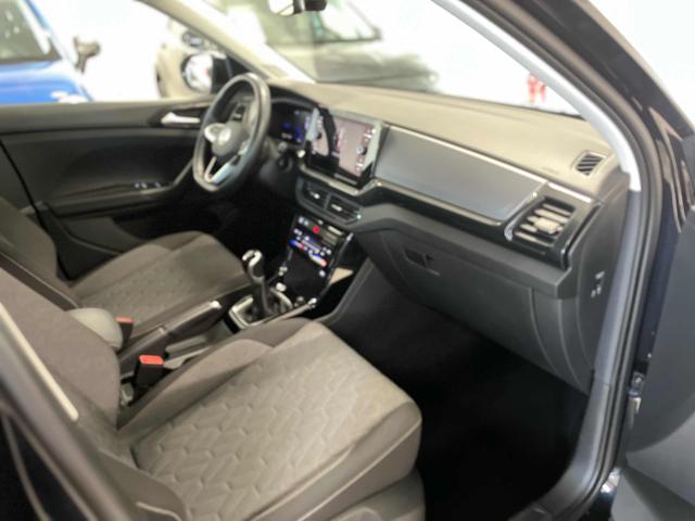 VOLKSWAGEN T-Cross usata, con Autoradio digitale
