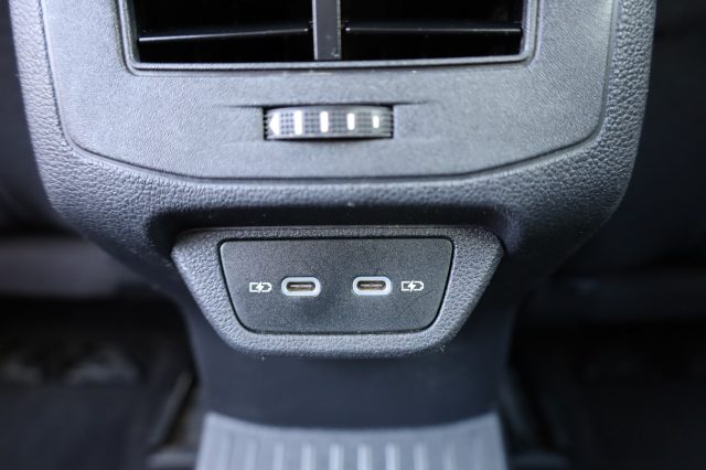 VOLKSWAGEN T-Roc usata 175
