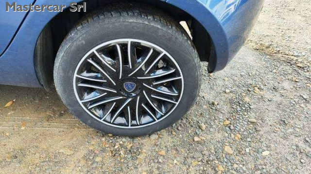 LANCIA Ypsilon usata, con Immobilizzatore elettronico
