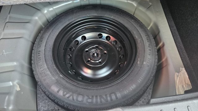 NISSAN Juke usata, con Autoradio