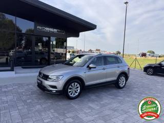 VOLKSWAGEN Tiguan usata, con Airbag laterali
