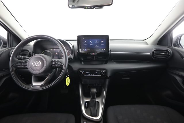 TOYOTA Yaris usata 4