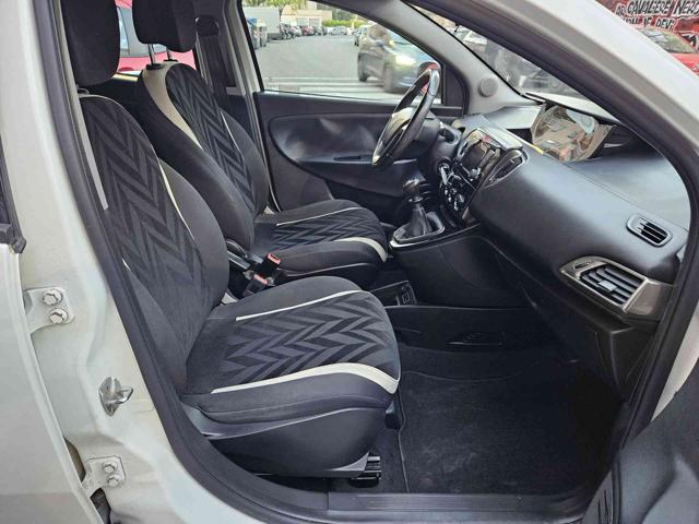 LANCIA Ypsilon usata, con Servosterzo