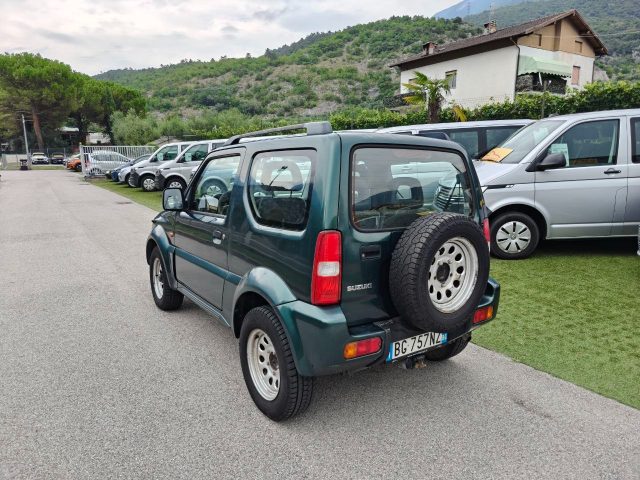 SUZUKI Jimny usata, con Servosterzo