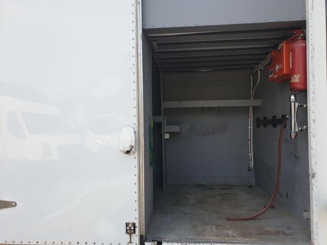 IVECO Daily usata, con Divisori per bagagliaio