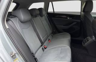 VOLKSWAGEN Passat usata, con Park Distance Control
