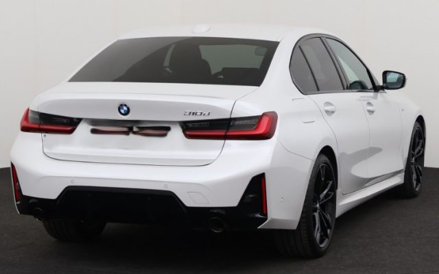 BMW 318 usata, con Boardcomputer