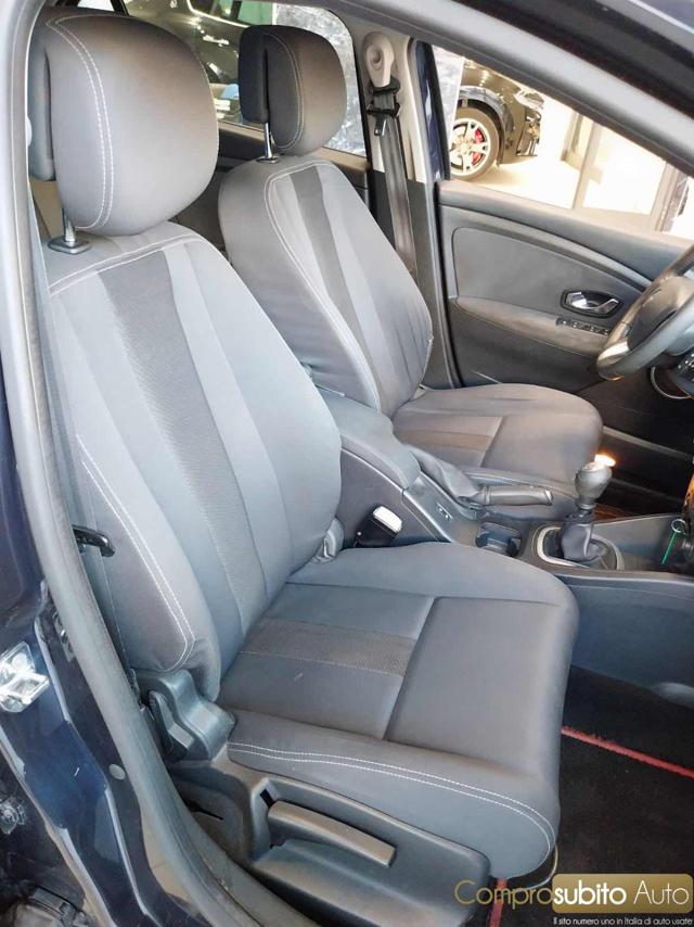 RENAULT Megane usata, con Airbag testa