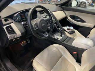 JAGUAR E-Pace usata, con Controllo trazione