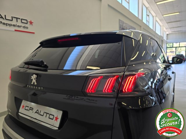PEUGEOT 3008 usata, con Volante multifunzione