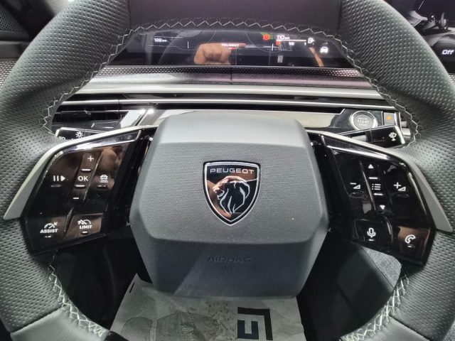 PEUGEOT 3008 usata, con Controllo elettronico della corsia