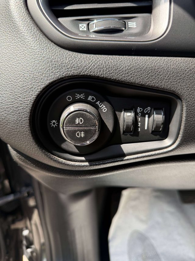JEEP Renegade usata, con Volante in pelle