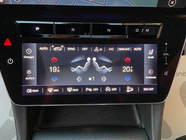 MASERATI Grecale usata, con Luci diurne LED