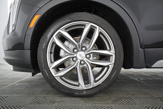 CADILLAC XT4 usata 14