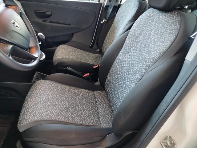 LANCIA Ypsilon usata 15