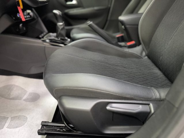 OPEL Corsa usata, con Servosterzo