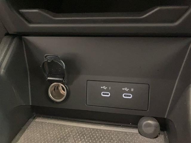 RENAULT Captur usata, con Isofix