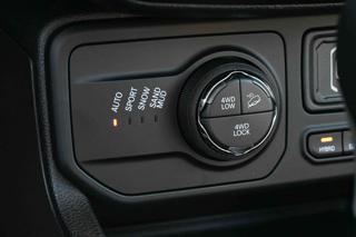 JEEP Renegade usata, con USB