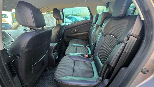 RENAULT Scenic usata, con Interni in pelle