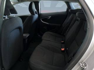 VOLVO V40 usata 14