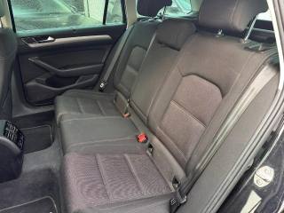 VOLKSWAGEN Passat usata, con Climatizzatore