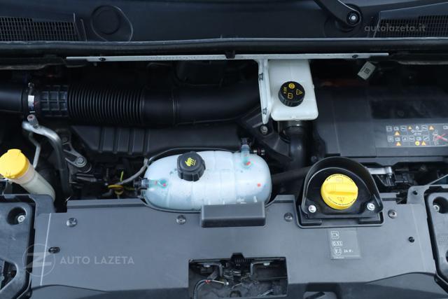 RENAULT Trafic usata 49