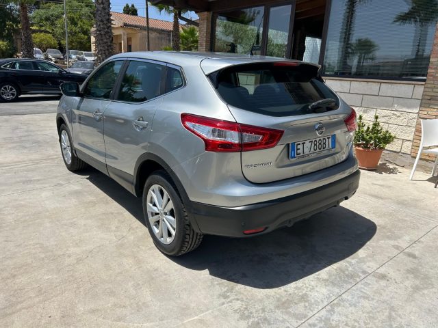 NISSAN Qashqai usata, con Cerchi in lega