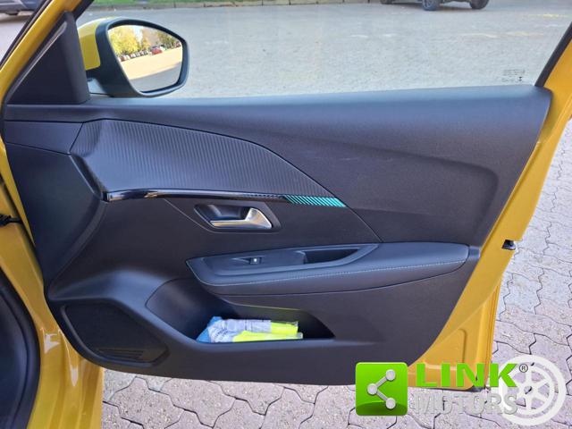 PEUGEOT 208 usata, con Specchietti laterali elettrici