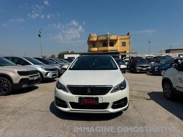 PEUGEOT 308 usata, con Airbag laterali