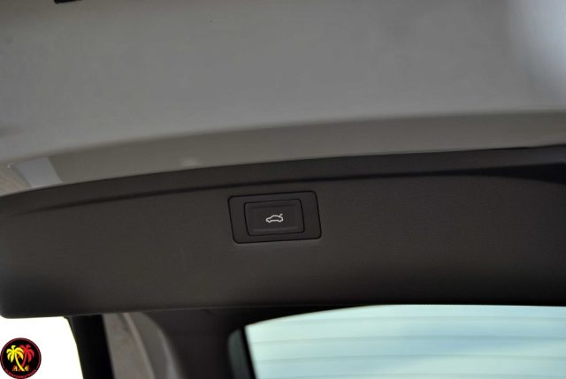 SPORTEQUIPE Sportequipe 6 GT usata, con Sedili riscaldati