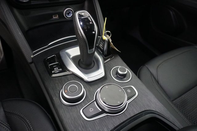 ALFA ROMEO Stelvio usata, con Cruise Control