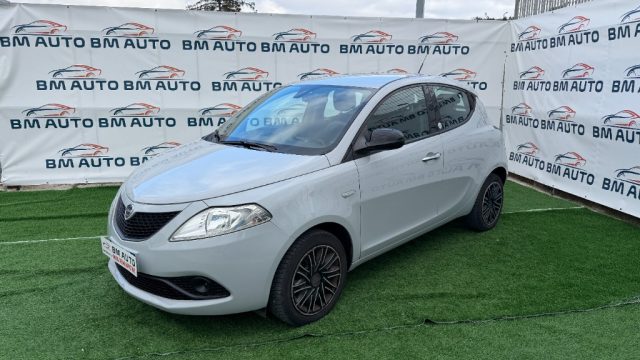 LANCIA Ypsilon usata, con ABS