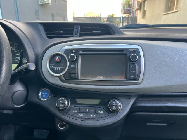 TOYOTA Yaris usata, con Cerchi in lega