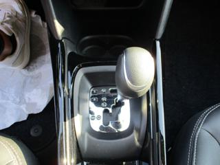 PEUGEOT 2008 usata, con Sedile posteriore sdoppiato