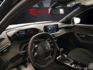 PEUGEOT 2008 usata 11