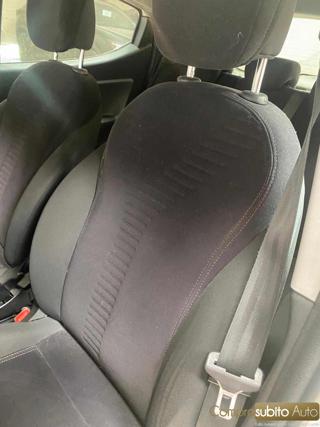 LANCIA Ypsilon usata 22