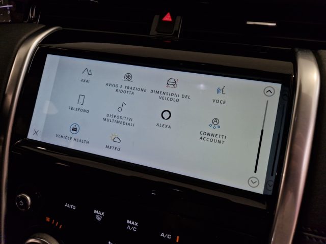 LAND ROVER Discovery Sport usata, con Sistema di navigazione