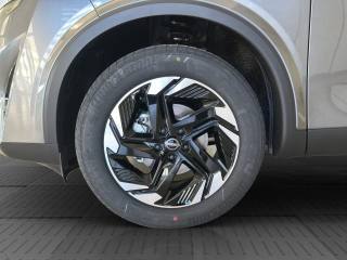 NISSAN Qashqai usata 12