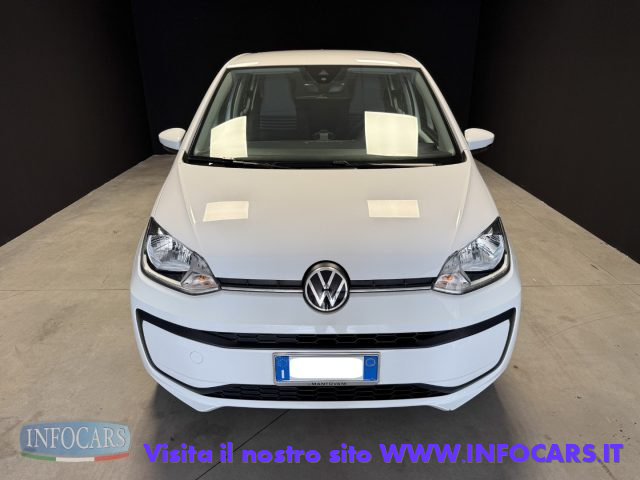 VOLKSWAGEN up! usata, con USB