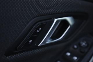 BMW 320 usata, con Fari Xenon