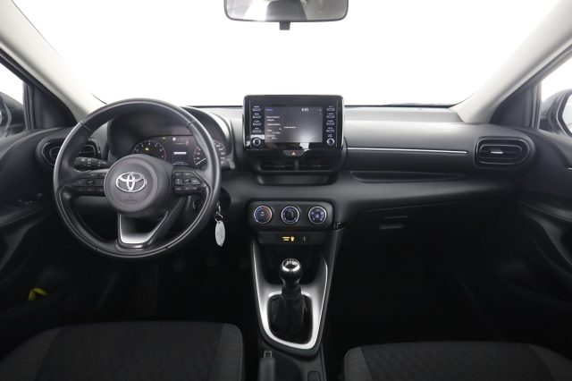 TOYOTA Yaris usata 4