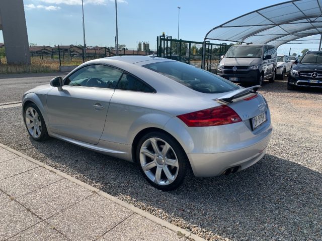 AUDI TT usata, con Autoradio