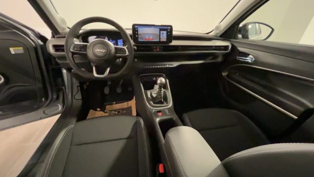 JEEP Avenger usata, con Bracciolo