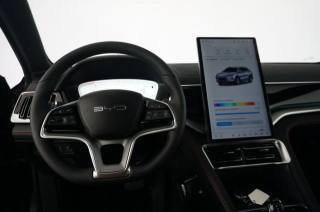 BYD Seal usata, con Autoradio