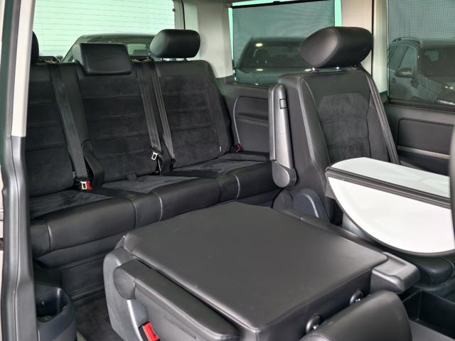 VOLKSWAGEN Multivan usata, con ESP