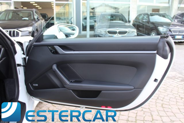 PORSCHE 911 usata, con Autoradio digitale