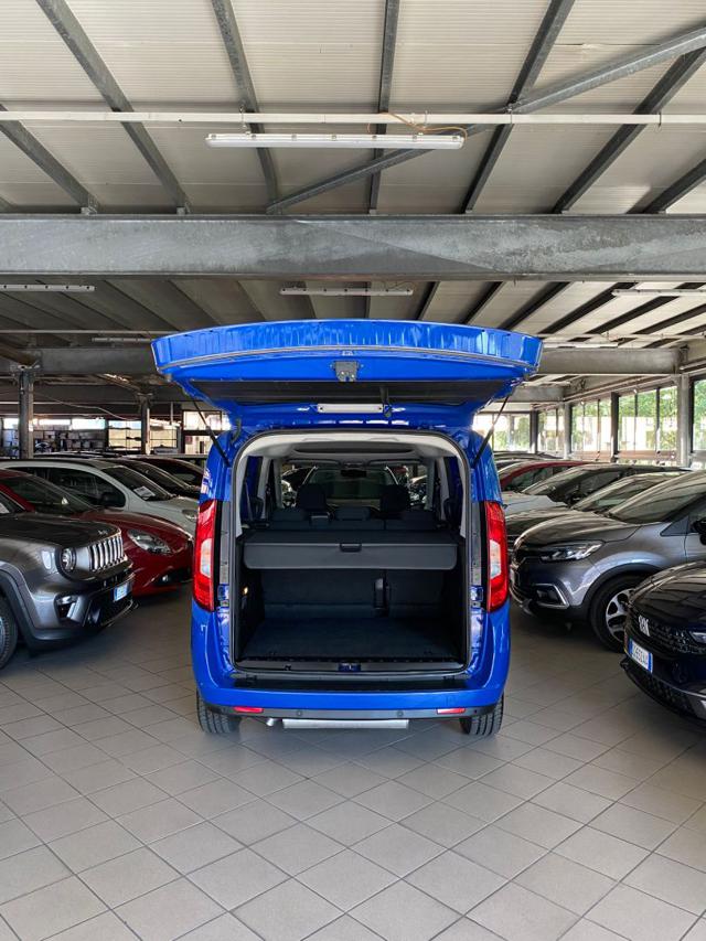 FIAT Doblo usata, con Sedile posteriore sdoppiato