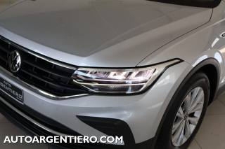 VOLKSWAGEN Tiguan usata, con Sensore di luce