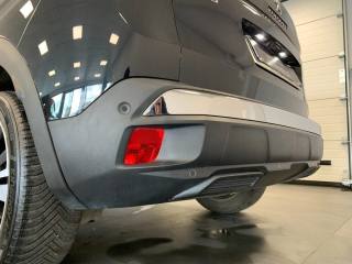 PEUGEOT 3008 usata, con Volante multifunzione